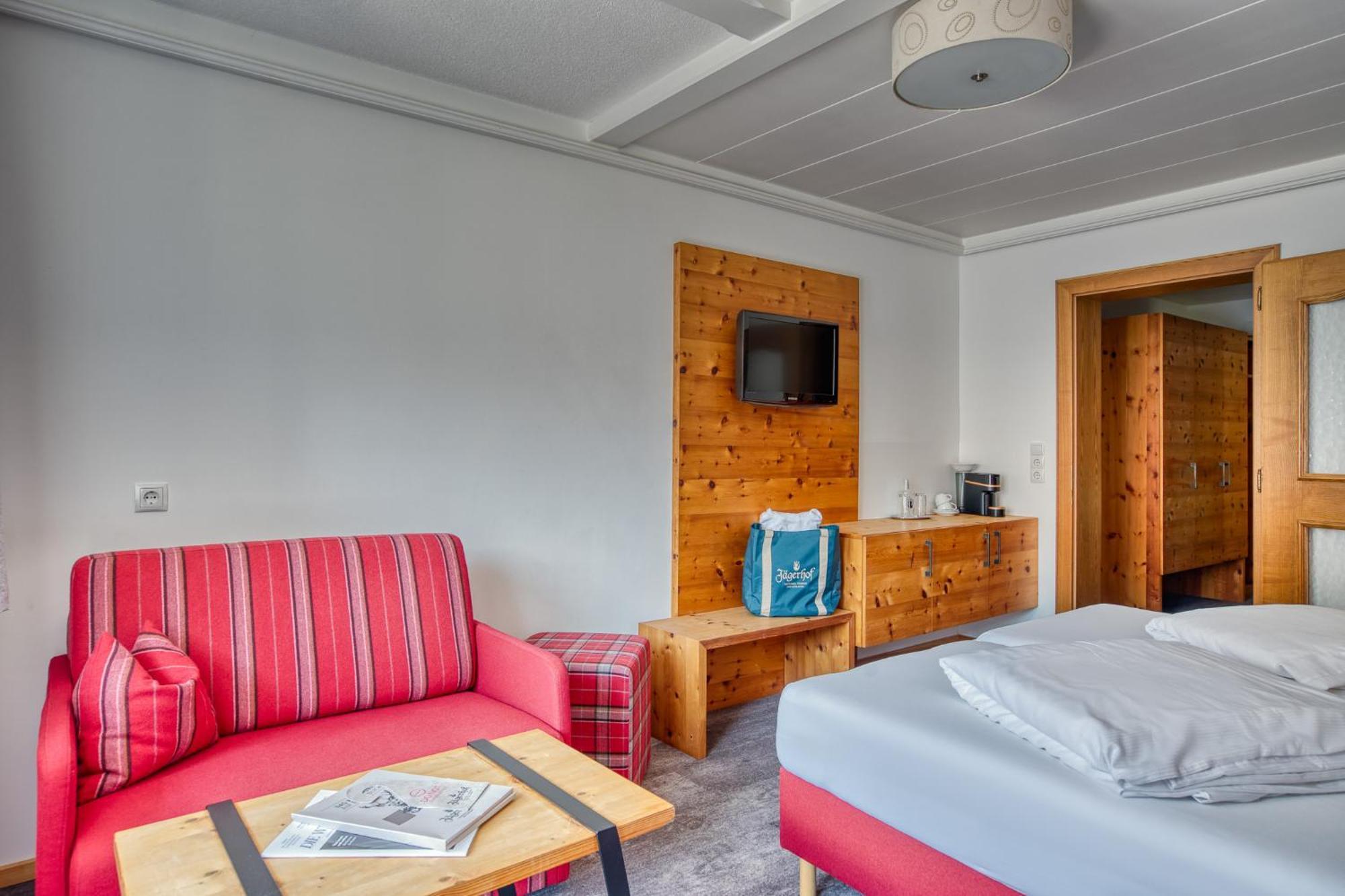 Jägerhof 3*