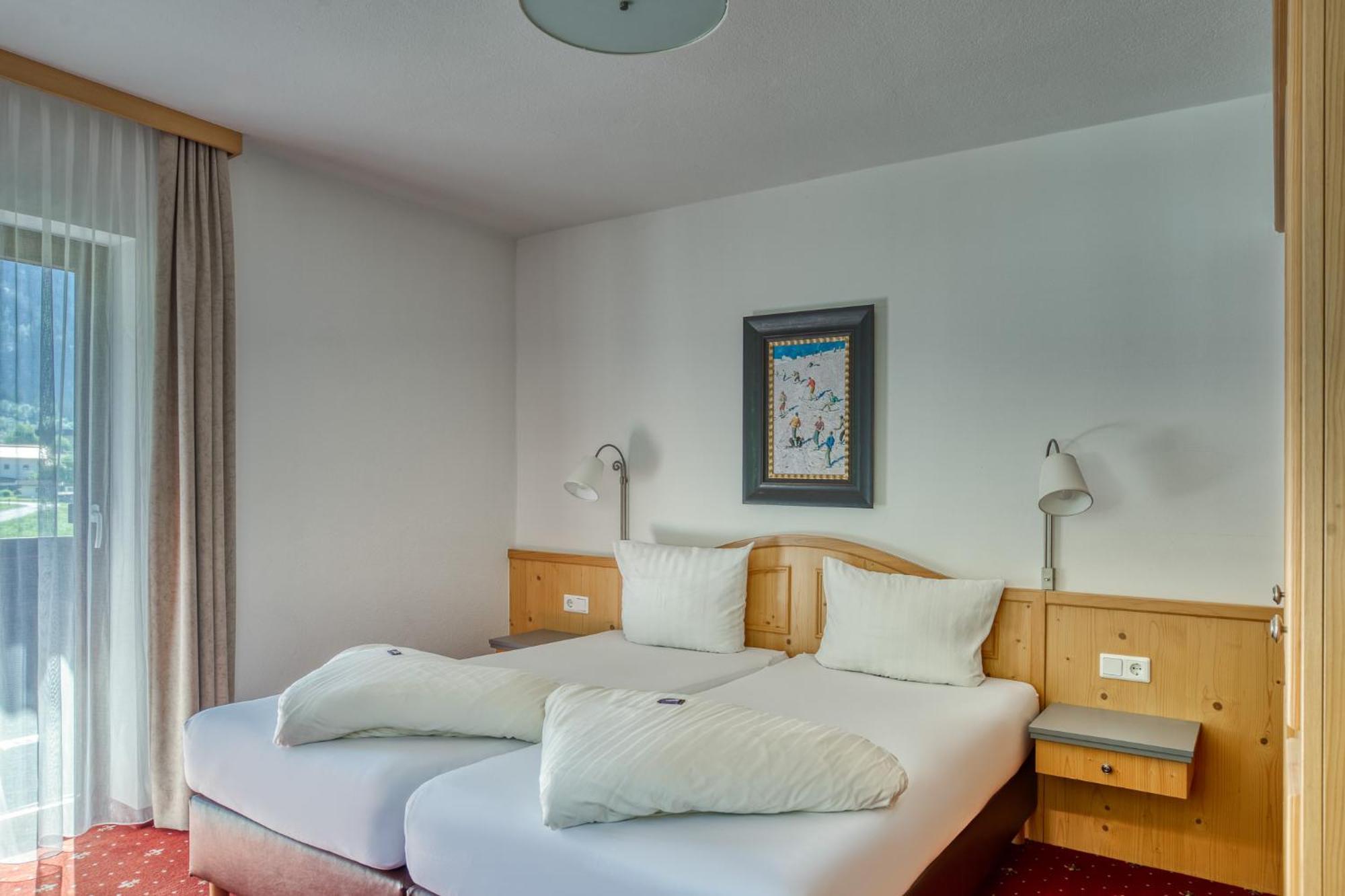 Hotel Jaegerhof 3*