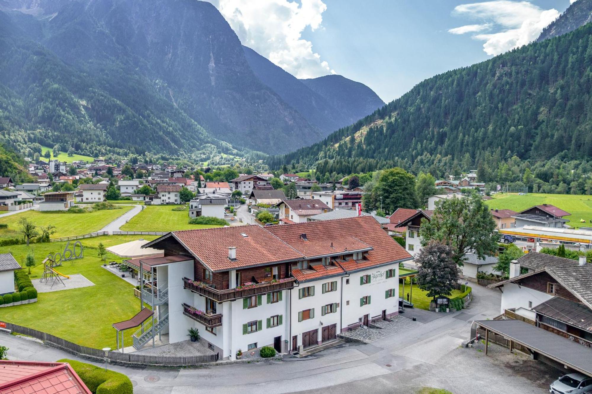 Jaegerhof Hotel 3*